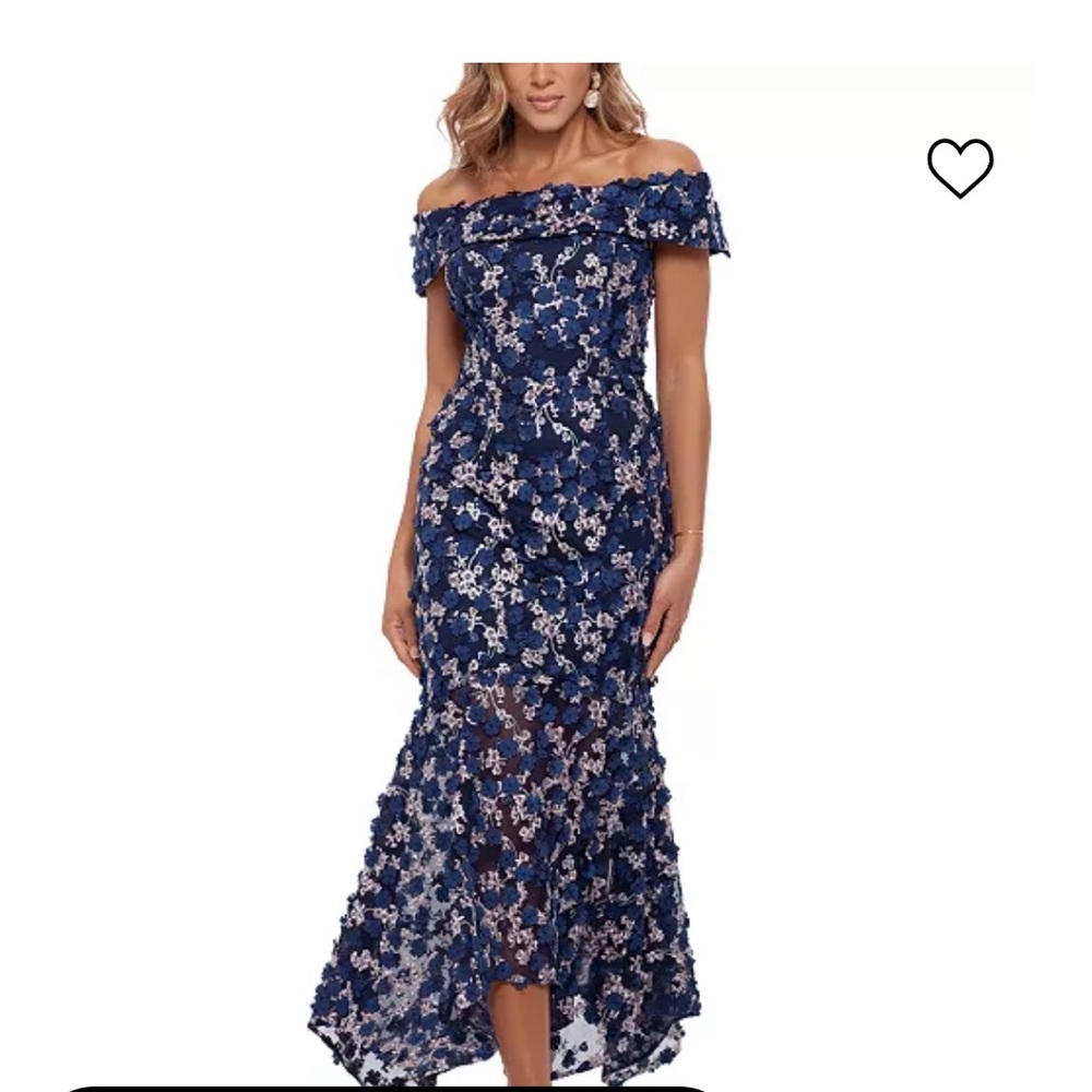 Beautiful off the shoulders Xscape dress. Wore it for my daughter’s wedding.